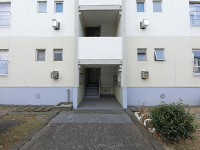 【エントランス】 | 川和団地５号棟