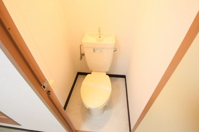 メゾンモアのトイレ