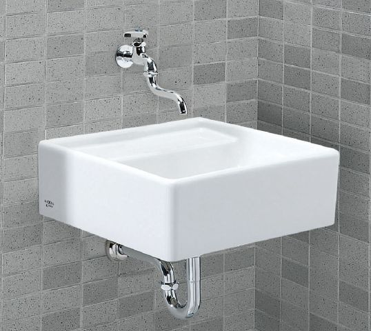 【バルコニー】 | LA MIA CASA | 全戸スロップシンク付なので、お掃除のときも快適！