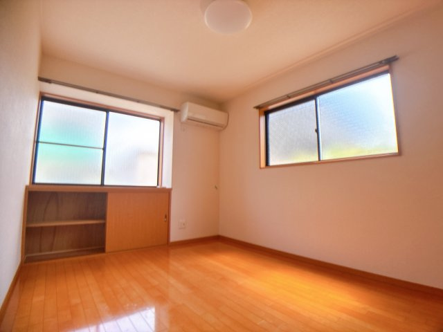 OASIS SATONAKA　Ｂ棟の洋室