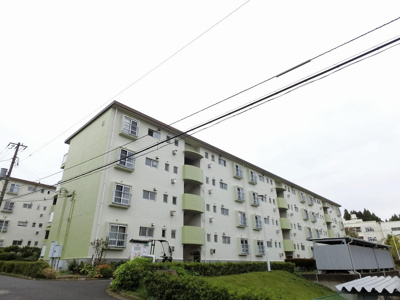 【外観】 | 上中里団地6号棟 | JR根岸線「洋光台」駅バス17分「さわの里小学校前」停歩1分！