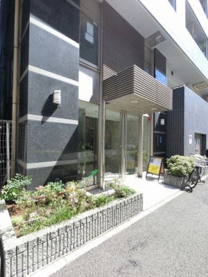 【エントランス】 | フェリズ横浜公園 | 毎日通るエントランスはこのようになっています