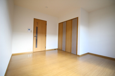 【寝室】 | ラッキー下中野