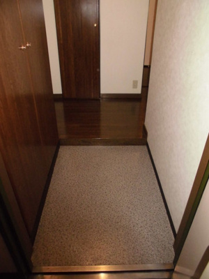 【玄関】 | エクセレン滋賀里