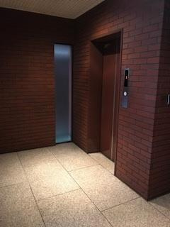 千代田区神田須田町１丁目の事務所のエントランス