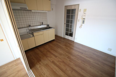 【居間・リビング】 | 湯川マンション