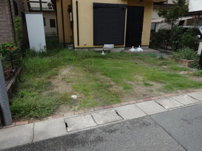 【駐車場】 | 平岡町八反田貸家 | 駐車場２台付き！