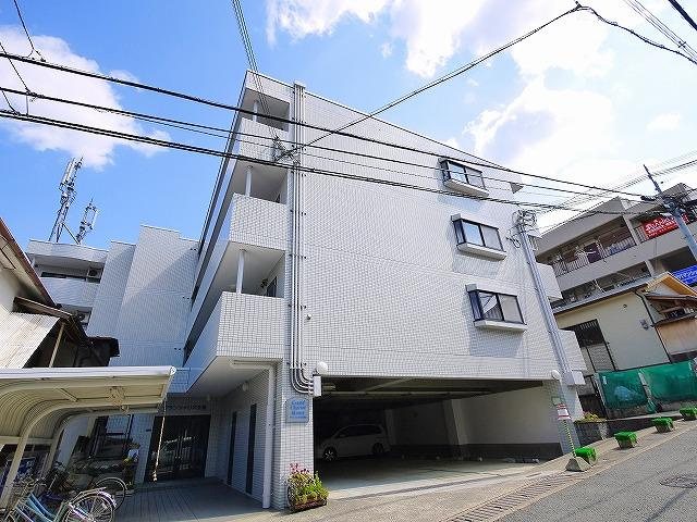 グランシャリオ生駒の外観|外観は落ち着いています