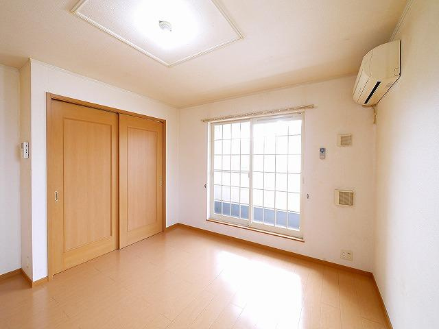 コモドビラⅧの居間・リビング|ゆったり過ごせるリビングです