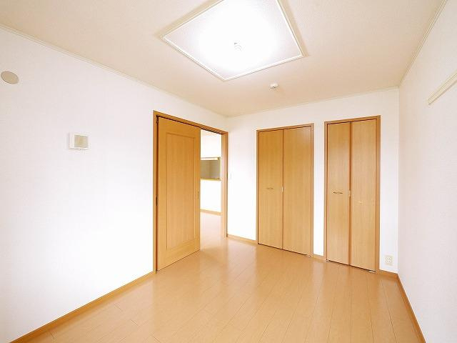 コモドビラⅧの洋室|広々とした洋室です