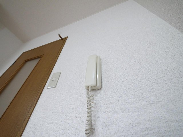 エスポアールのセキュリティ|インターホン付きで安心。