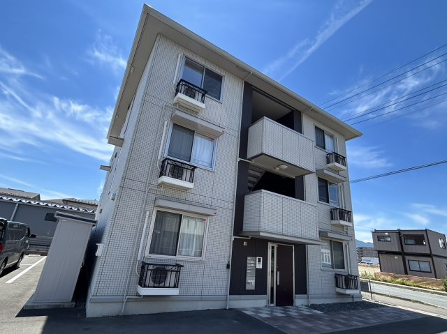 オーベル向中野Bの外観