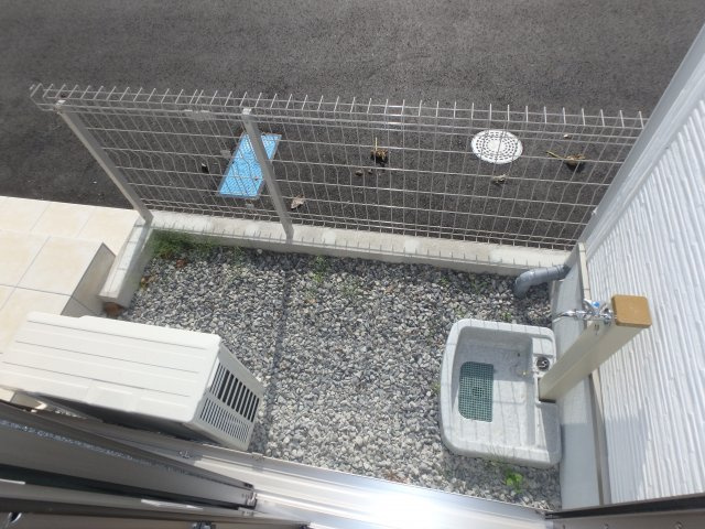 i-BLUEの庭