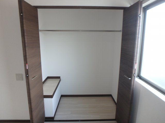 i-BLUEの収納