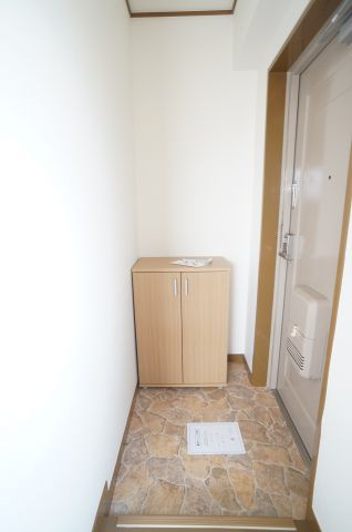 シャルムオーリンⅠの玄関