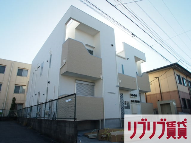 フォンティーナ本千葉の外観