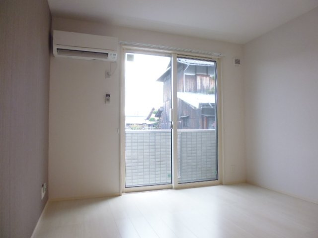 ラルーチェの居間・リビング