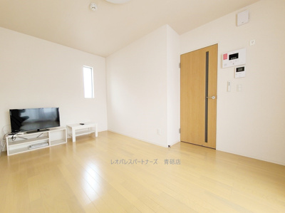 【居間・リビング】 | クレイノフローリ