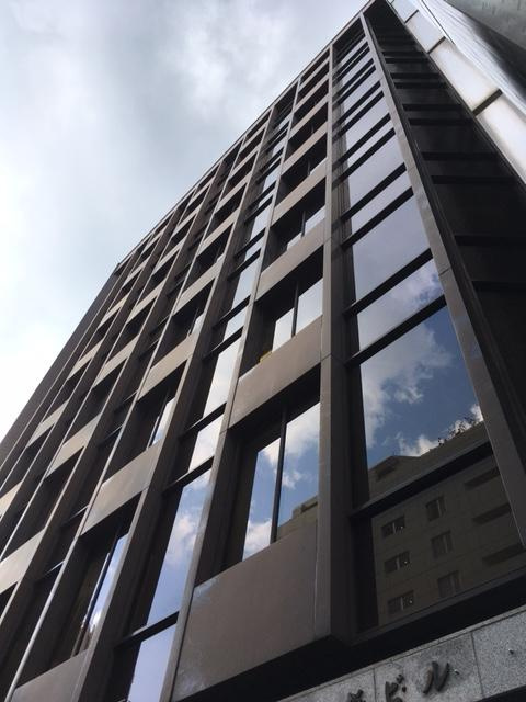 新宿区新宿４丁目の店舗事務所