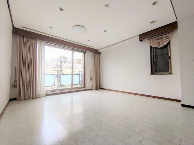 文京区湯島２丁目の賃貸マンションのその他|リビング