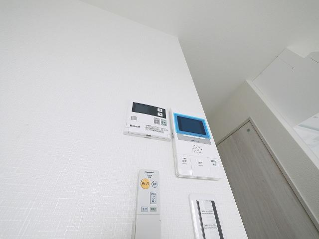 Kフラット三条のセキュリティ|モニター付きインターホン