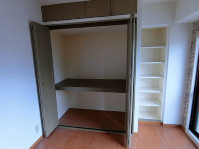 【収納】 | ファラオ萬野