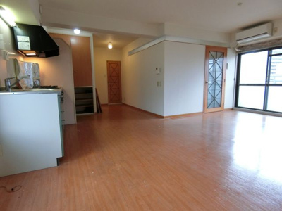 【居間・リビング】 | ファラオ萬野