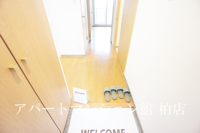 アルバ南柏の玄関