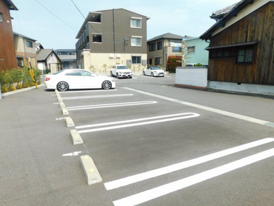 【駐車場】 | ウッドベル