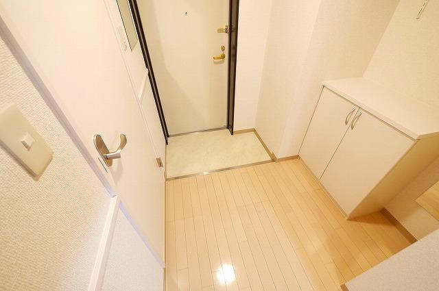 フルーア　ケイの玄関|玄関もとっても広々としております