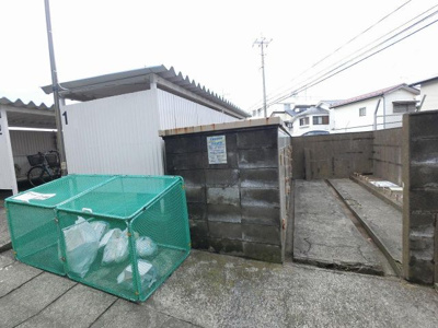 【その他共用部分】 | 六浦台団地1号棟 | ゴミ置場