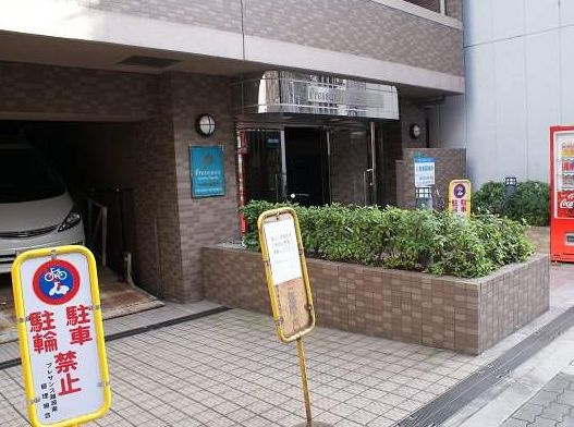 【エントランス】 | プレサンス難波東