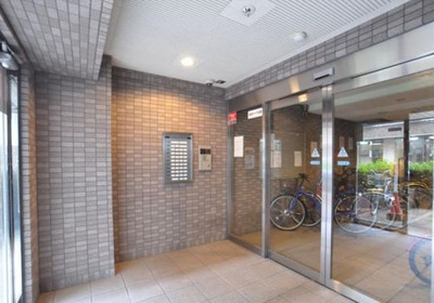 【エントランス】 | プレサンス難波東