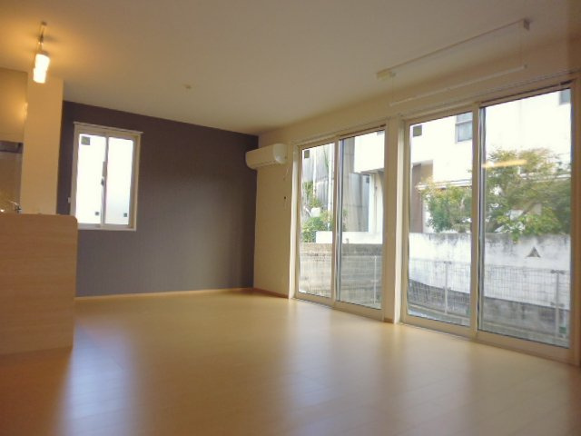 Ｐａｌｏ　Ｓａｎｔｏ　Eの居間・リビング