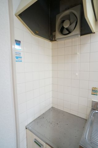 秀明ハイツⅡのキッチン