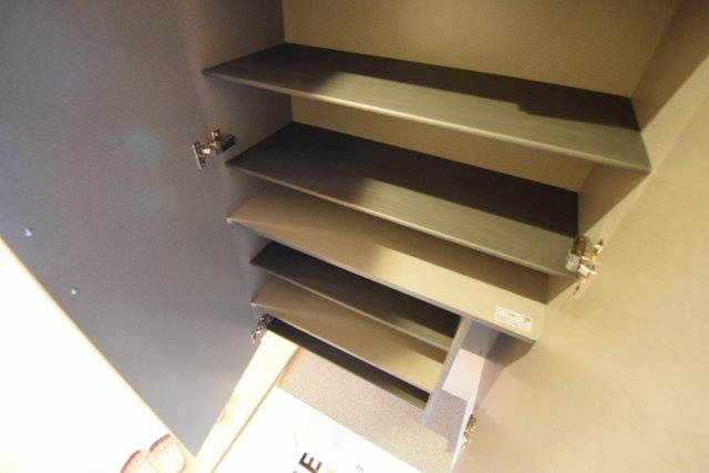 ドエルの玄関|下駄箱付