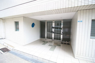 【エントランス】