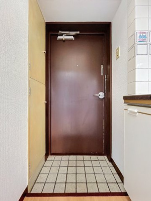 【玄関】 | エレガンス笹塚 | 月額管理料無料！賃貸管理はアブレイズパートナーズにお任せを！