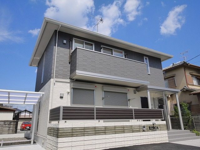 リザイアの外観|キレイな外観です。