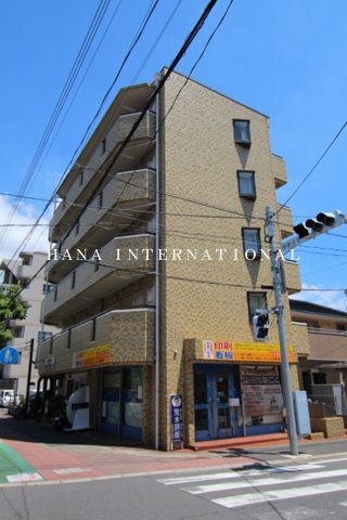 エクセル行徳の外観