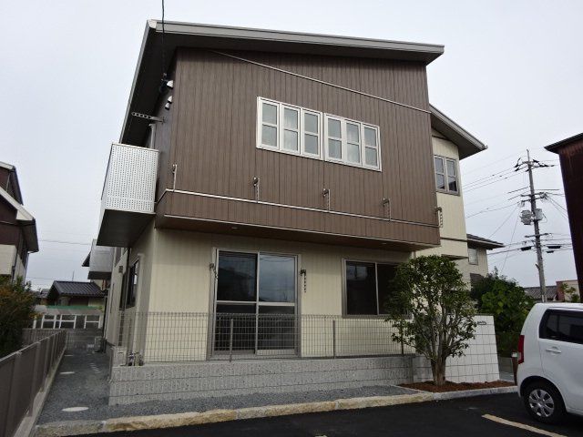 倉敷市川入のアパートの外観