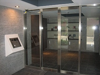 ParkAxis仲御徒町のセキュリティ|パークアクシス仲御徒町のタッチキーのモニター付オートロックセキュリティです
