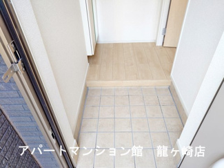 【玄関】 | ウィステリアⅡ