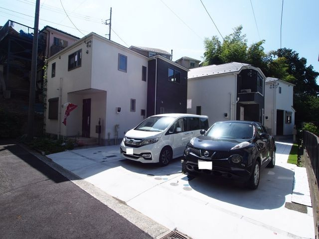 保土ヶ谷区月見台全３棟　新築戸建ての外観