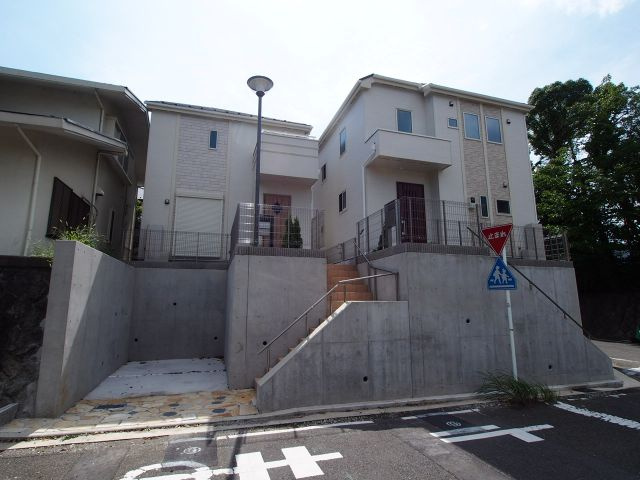 保土ヶ谷区常盤台全２棟　新築戸建ての外観|常磐台の全2棟の新築分譲住宅です。　2号棟外観です。