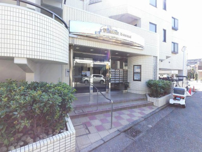 【エントランス】 | プリマ―ル鶴見 | JR京浜東北線「鶴見」駅徒歩19分！鶴見線「鶴見小野」駅徒歩6分！