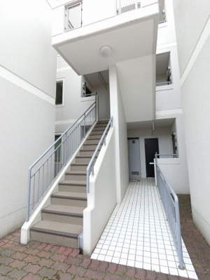 【エントランス】 | 金沢文庫パークタウン・フォーレストＣ棟