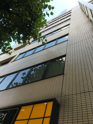 タクエー横浜西口第２ビルの外観