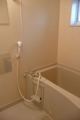 【浴室】 | フレグランス・ドゥ | 温水シャワー付