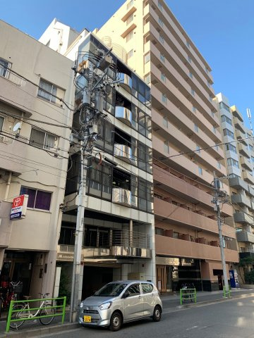 MARUSHINビルの外観